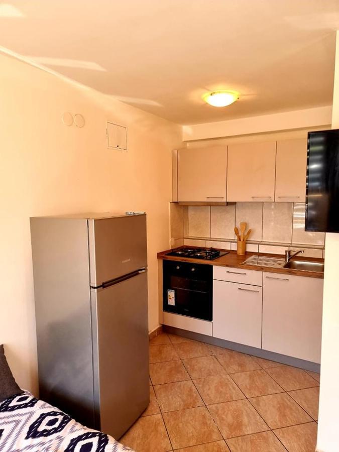 Apartmani Petra Póla Kültér fotó