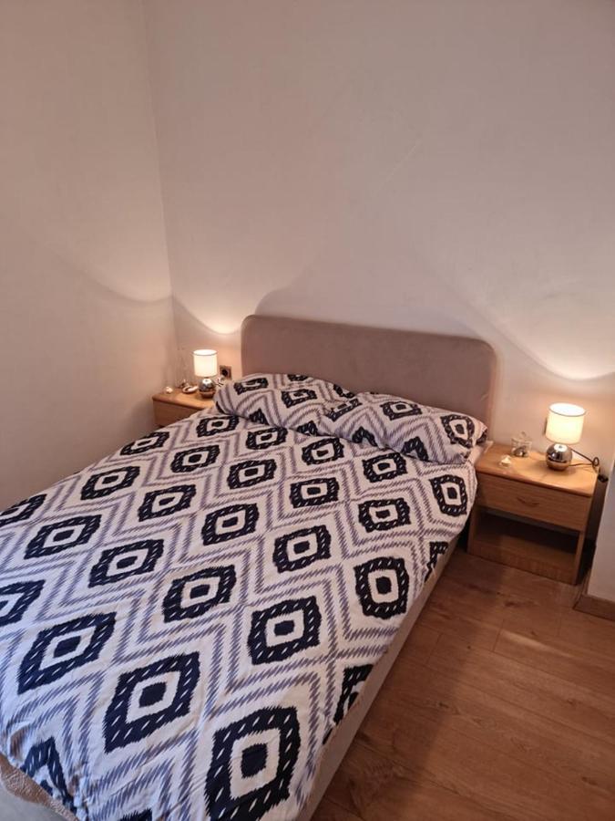 Apartmani Petra Póla Kültér fotó